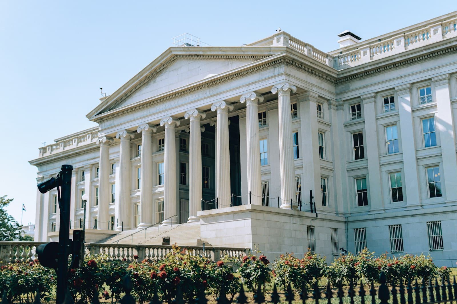 The image shows the united states treasury building